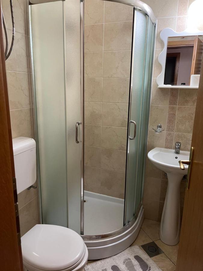 Apartmani Goran I Jelena Zec Budva Luaran gambar