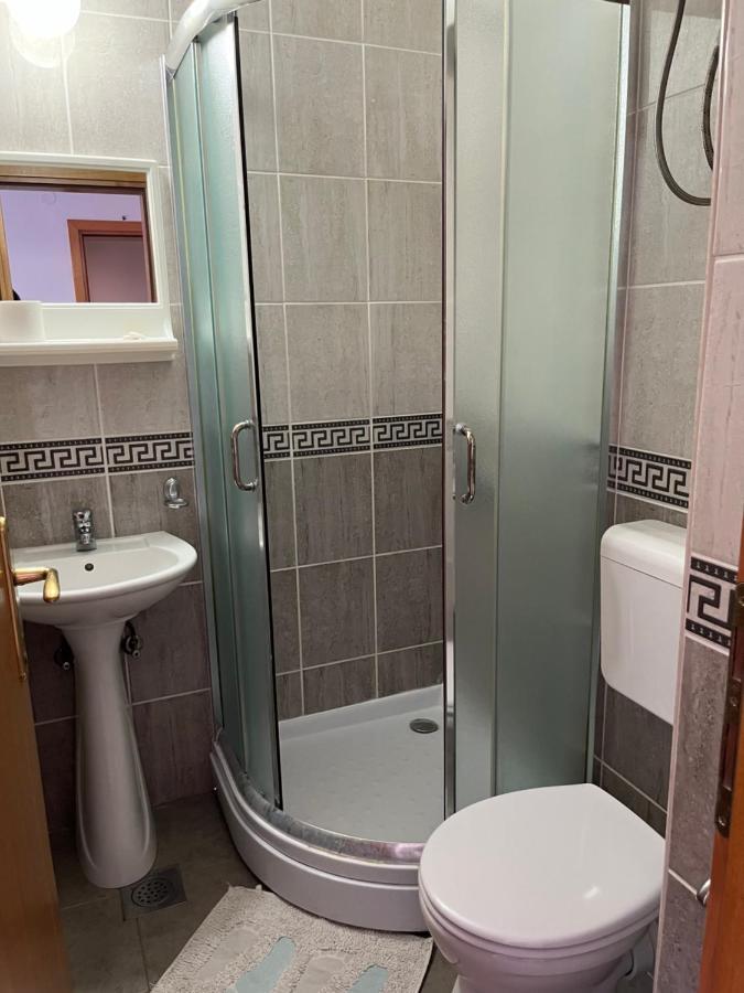 Apartmani Goran I Jelena Zec Budva Luaran gambar